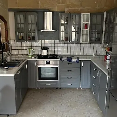 Villa Birbuba House 2 *